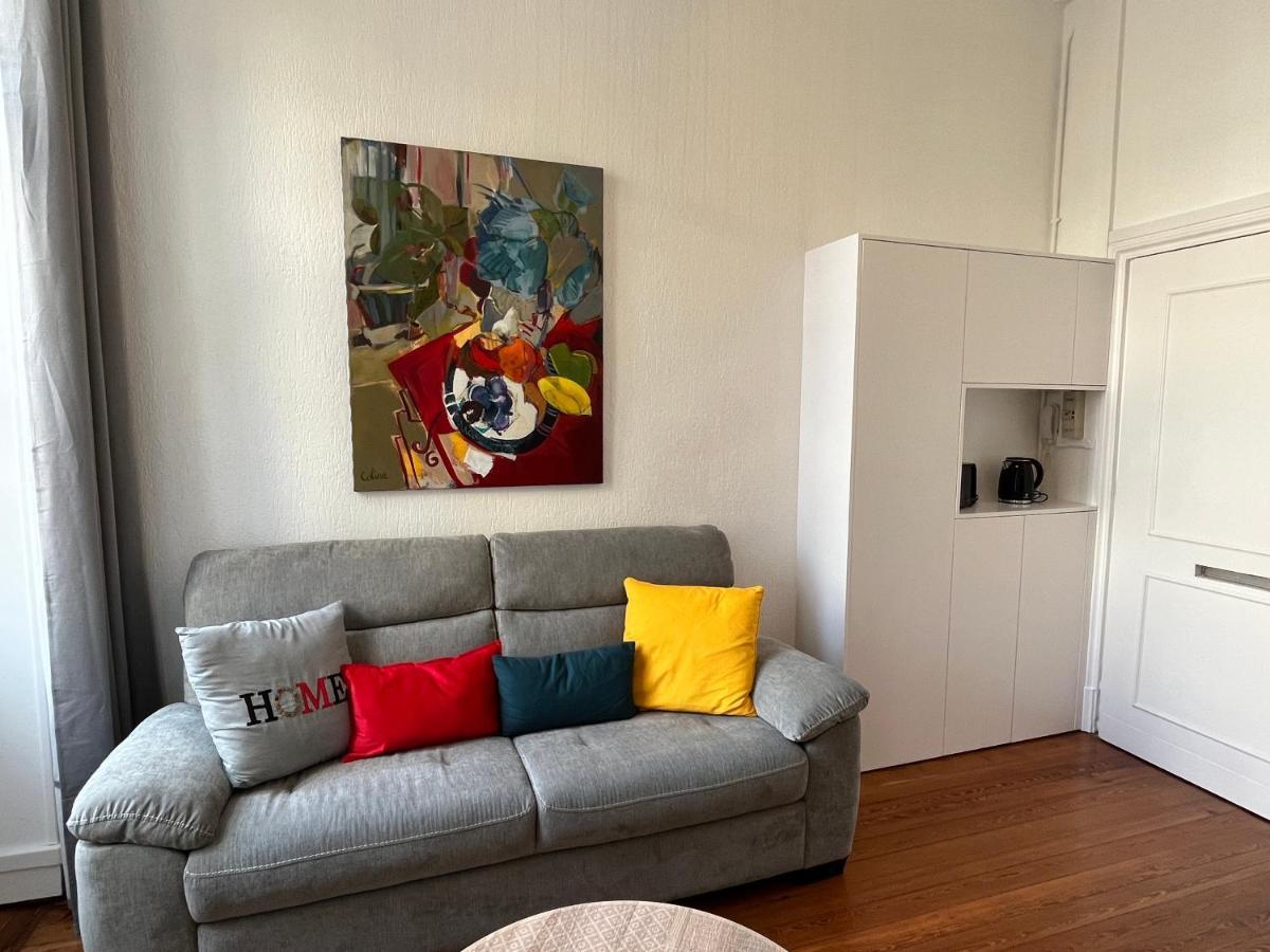 Paon, Coquet Appt Avec Parking A Caen Apartment Exterior foto